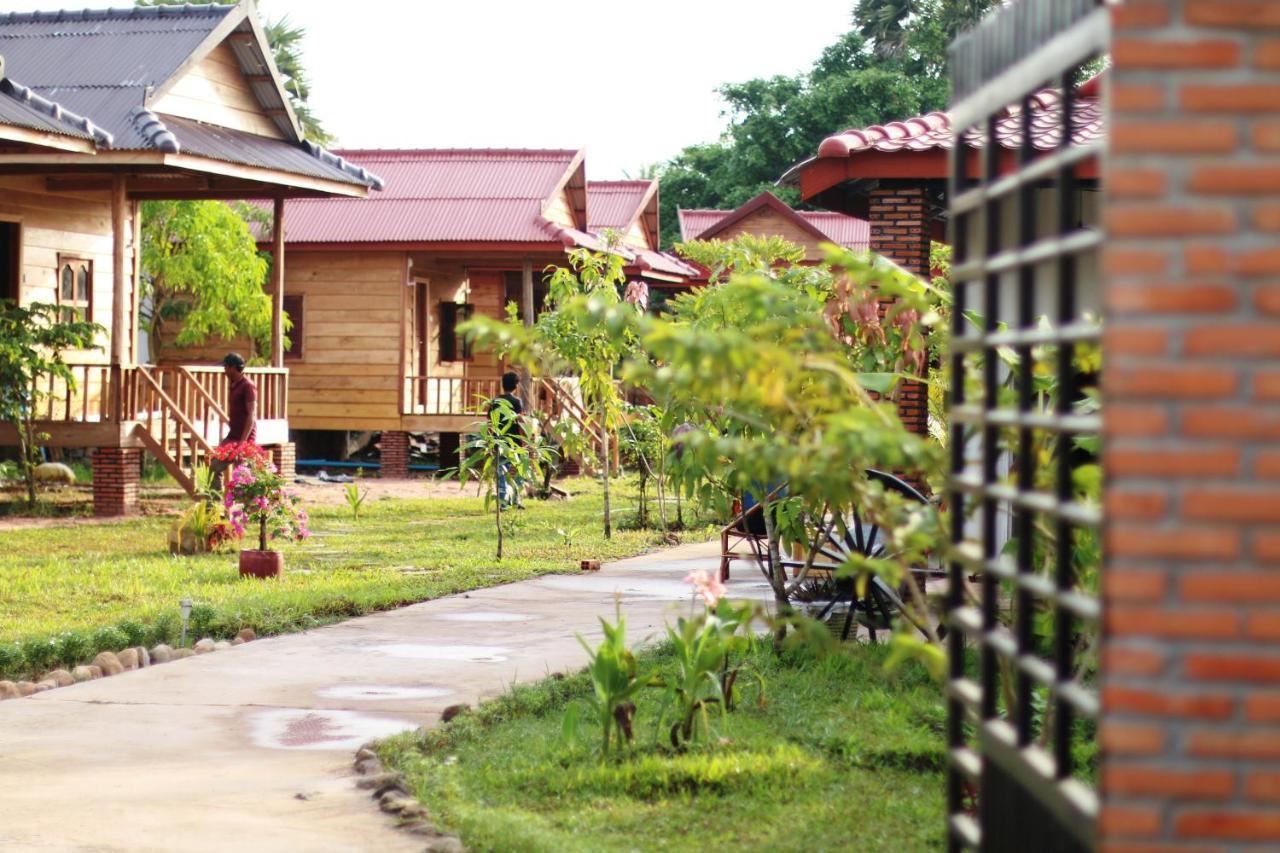 The Hidden Oasis Bungalows Kampot Exterior foto