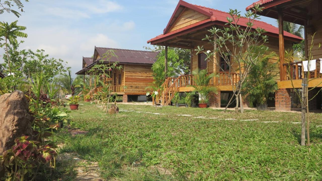 The Hidden Oasis Bungalows Kampot Exterior foto