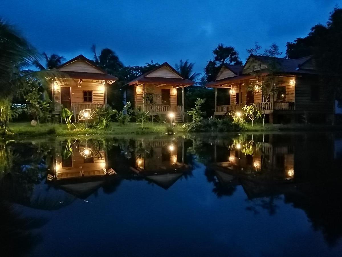 The Hidden Oasis Bungalows Kampot Exterior foto