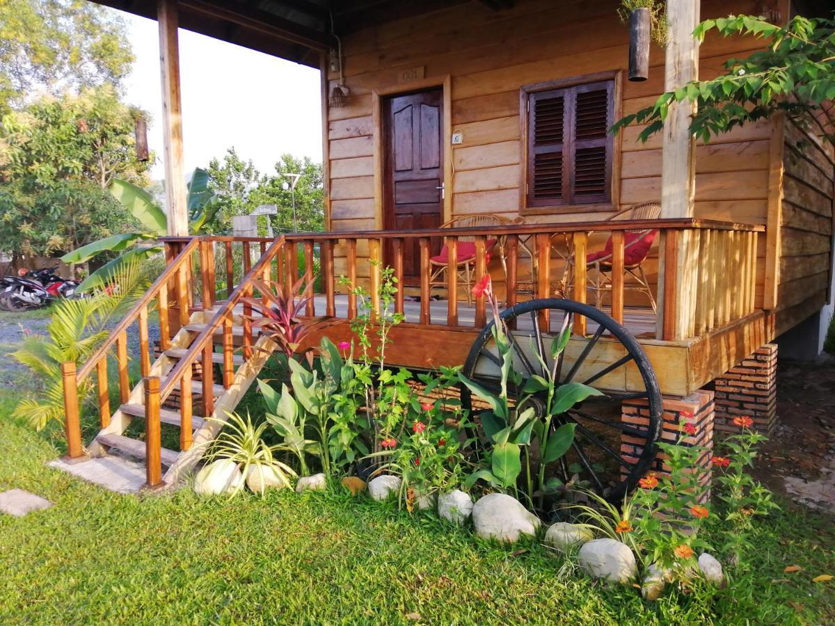 The Hidden Oasis Bungalows Kampot Exterior foto