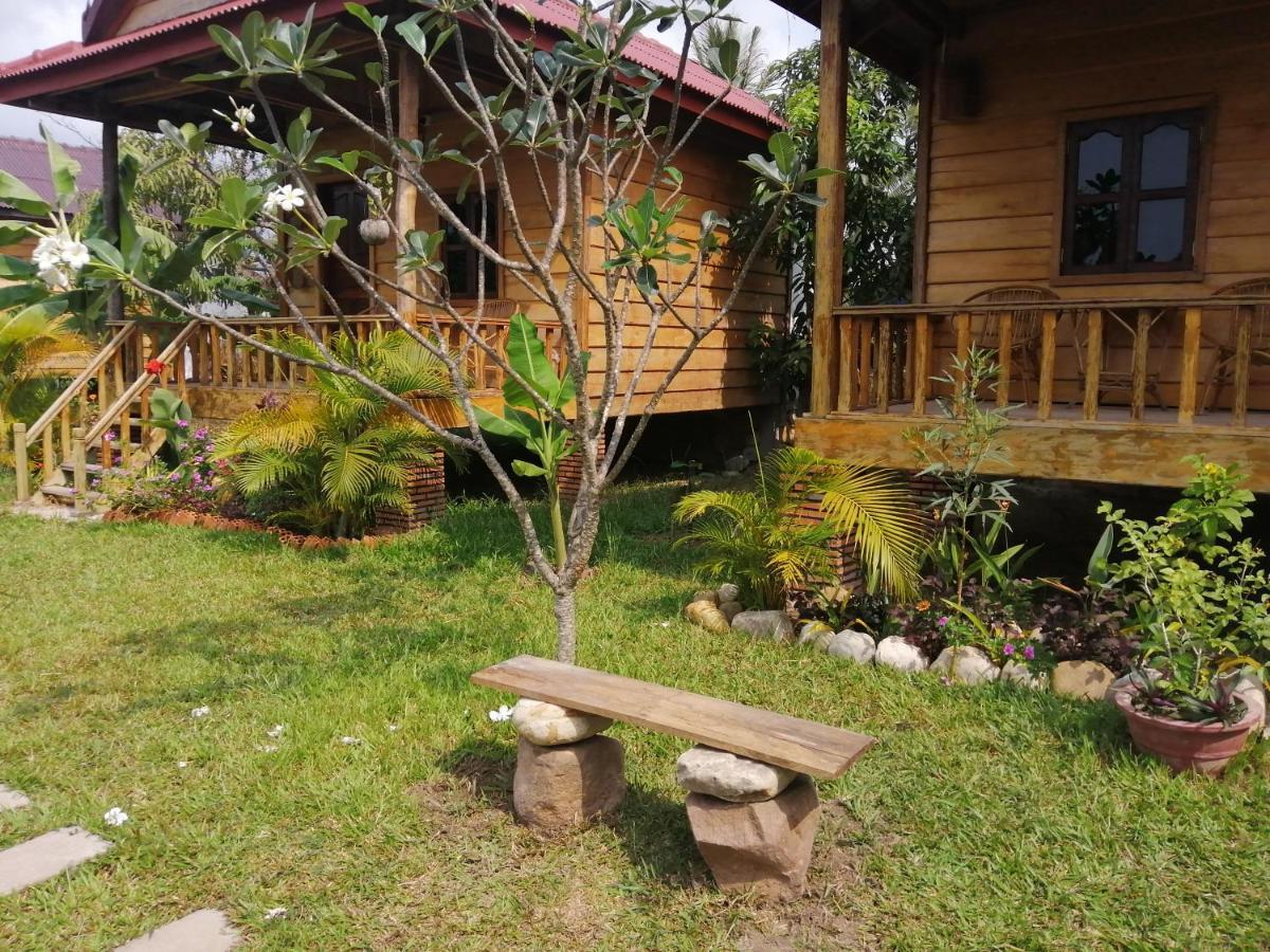 The Hidden Oasis Bungalows Kampot Exterior foto